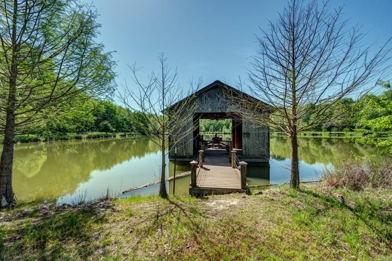 280 acres in Macon County, Alabama