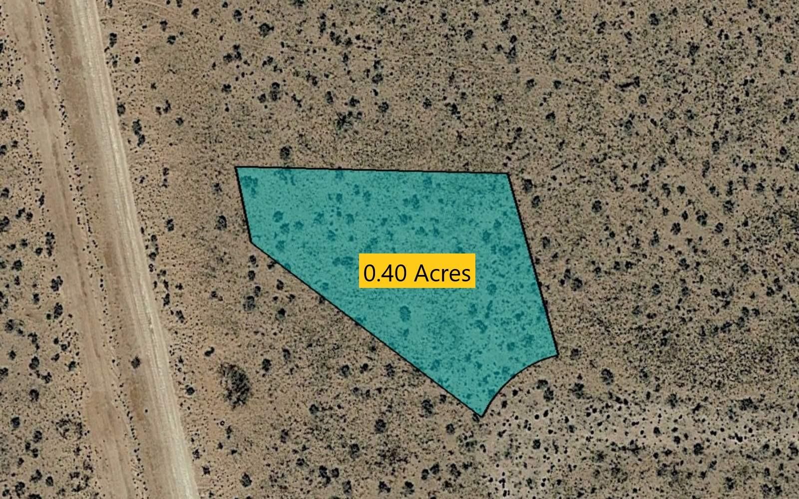 0.4 acres in El Paso County, Texas