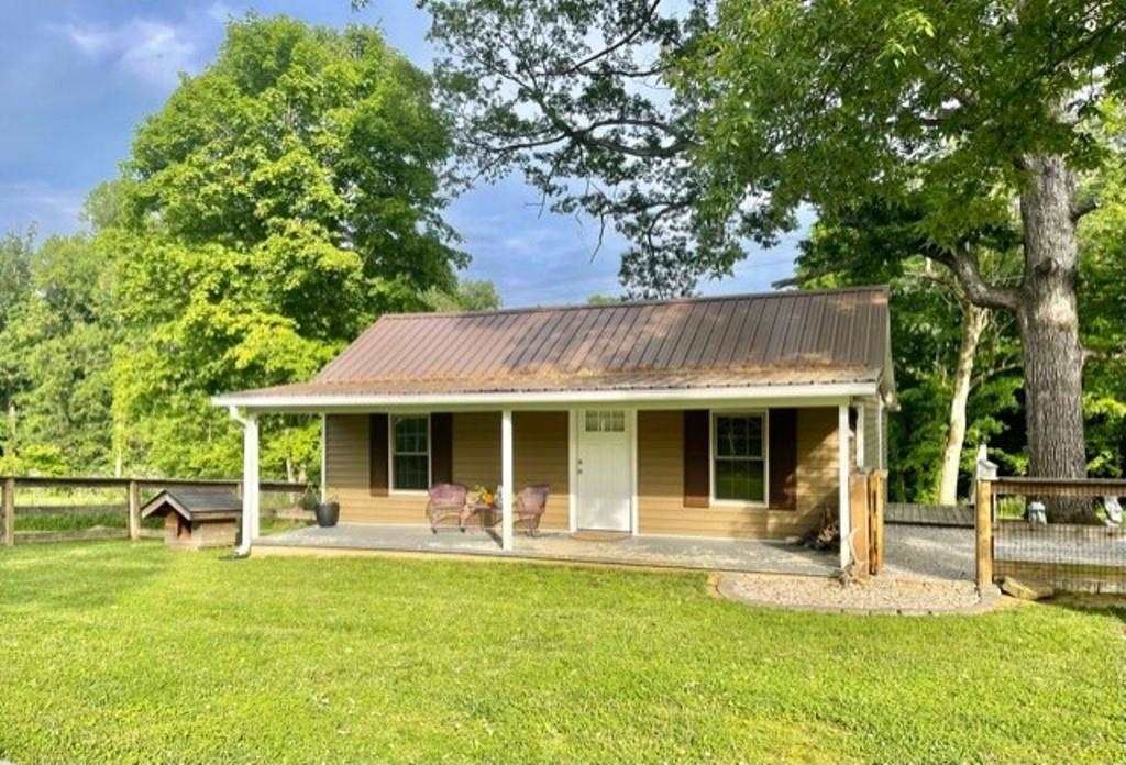 2.1 acres in Edmonson County, Kentucky