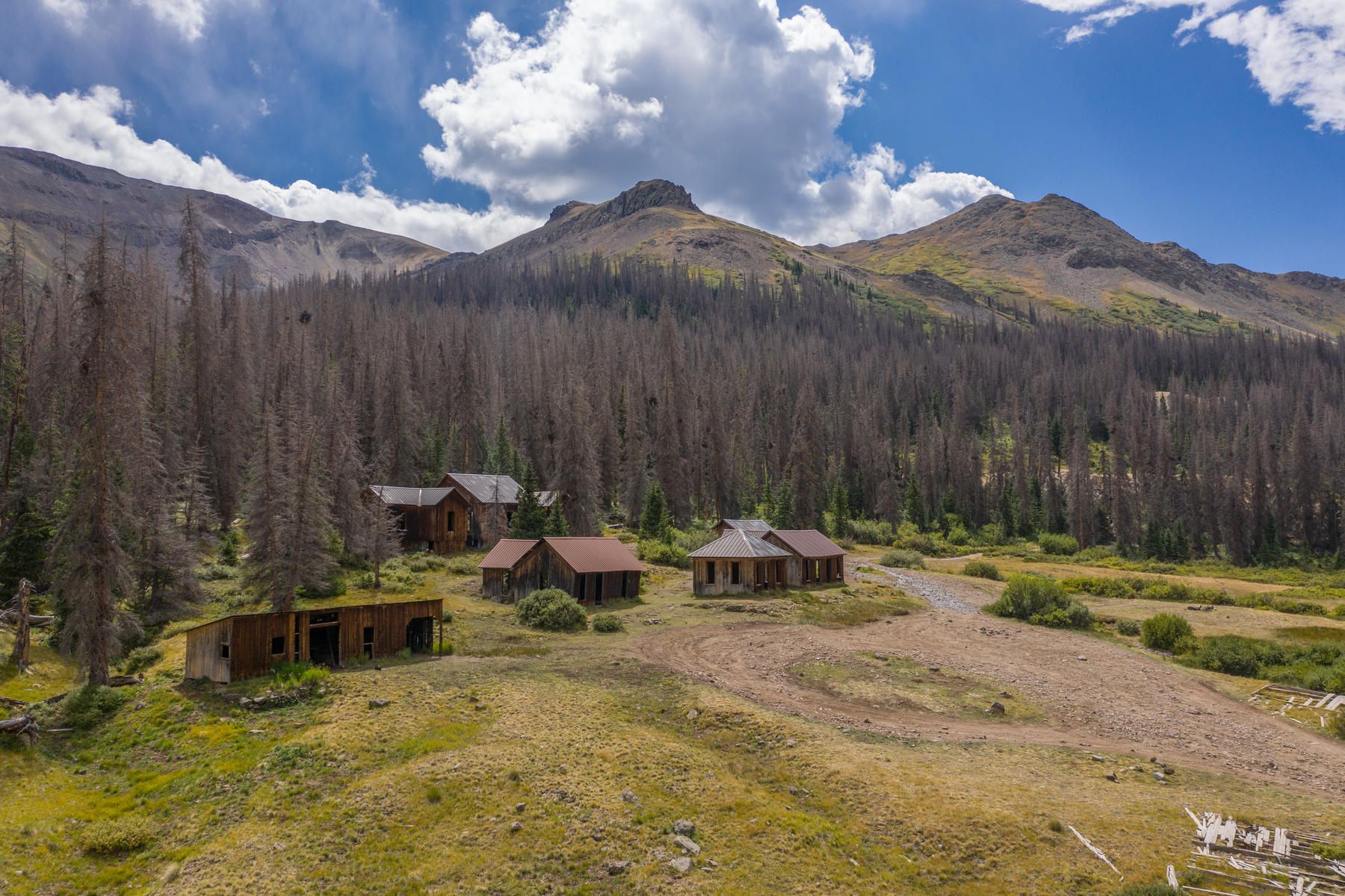 305 acres in Hinsdale County, Colorado