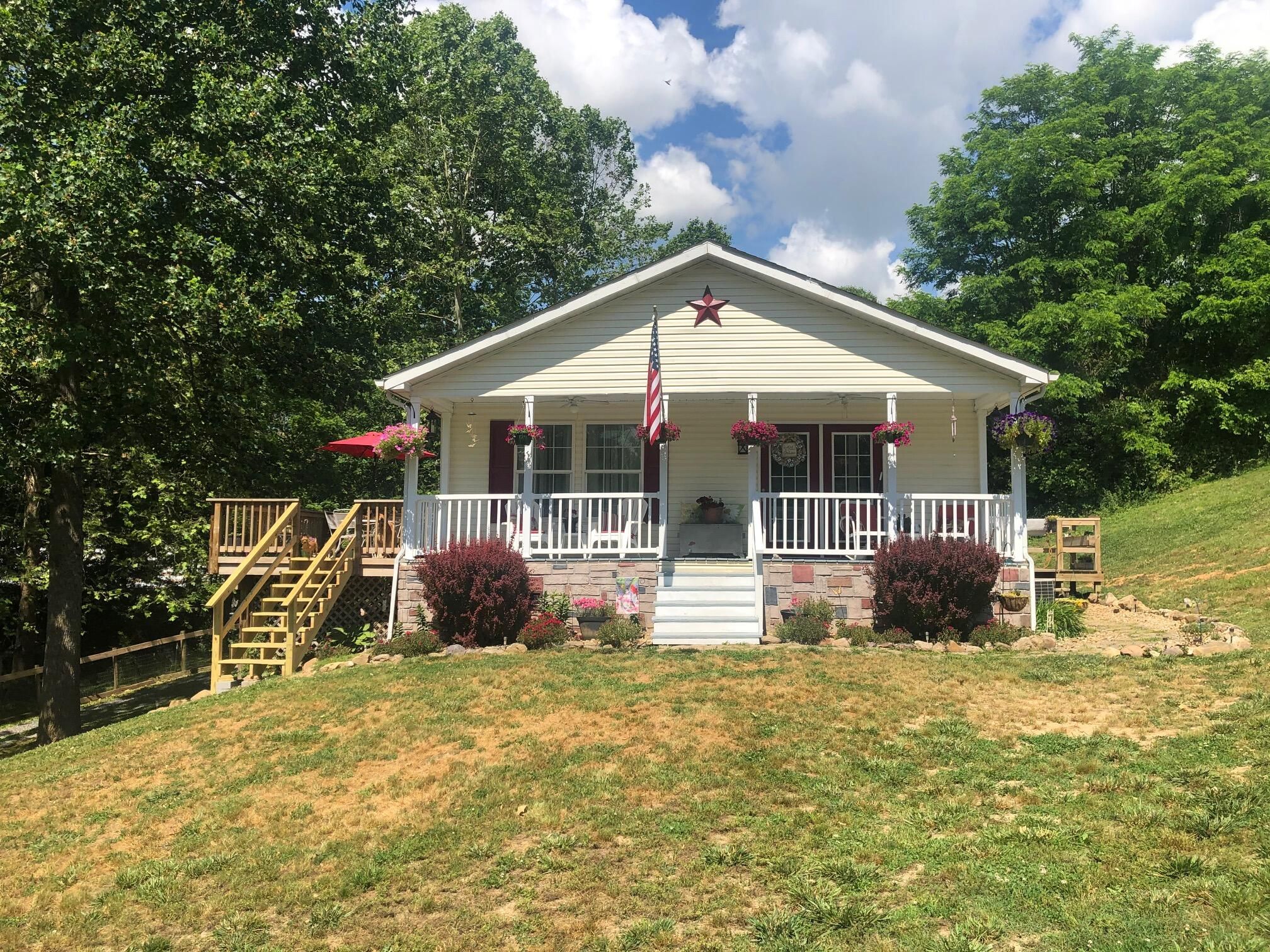 2.04 acres in Grainger County, Tennessee