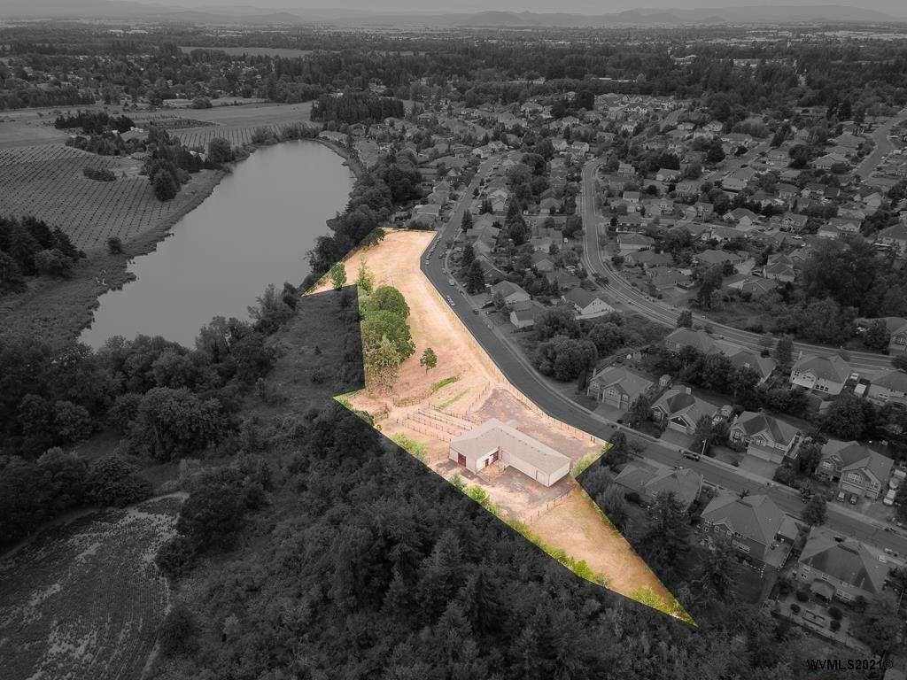 3.8 acres in Benton County, Oregon