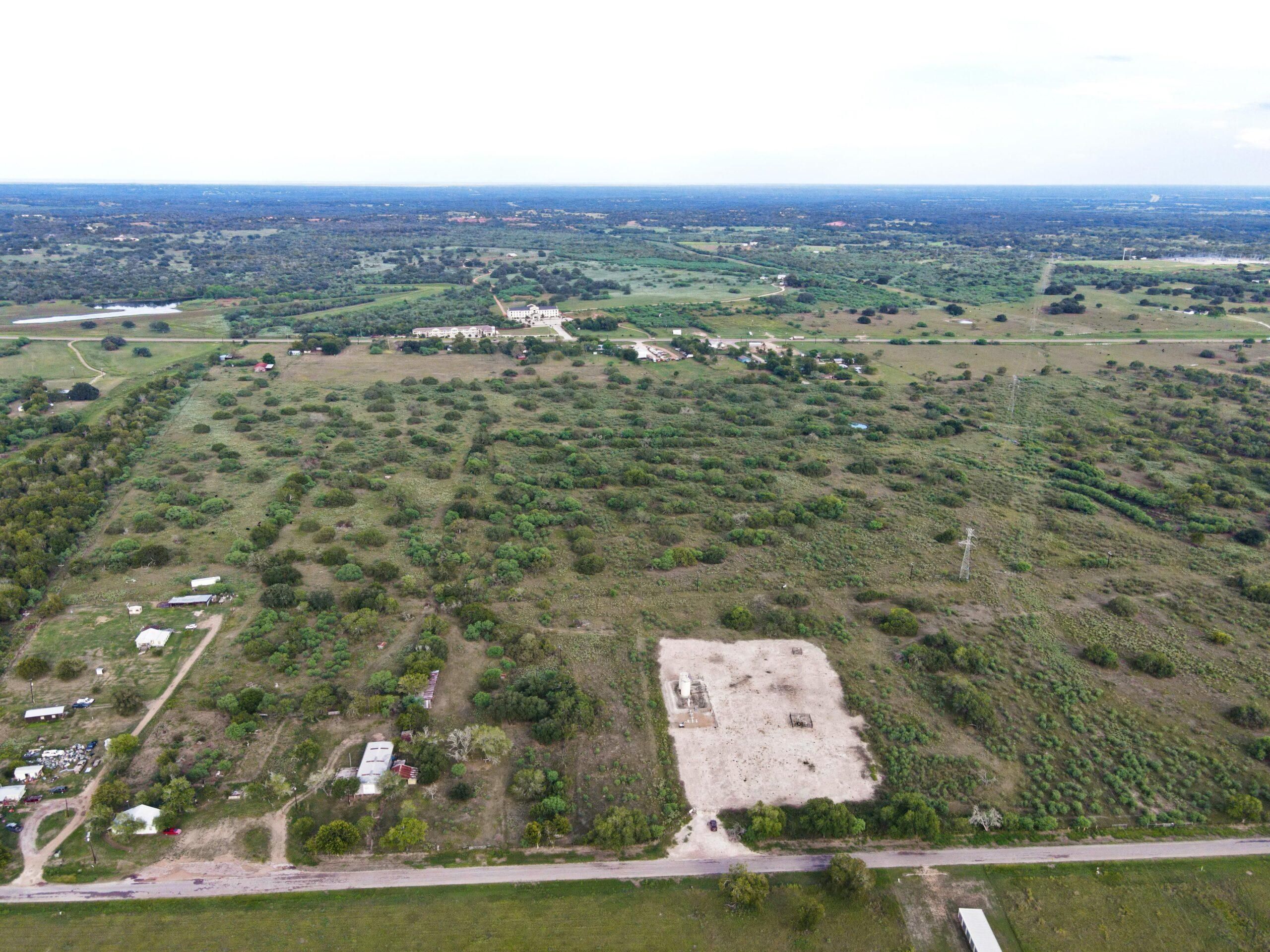 87 acres in Dewitt County, Texas