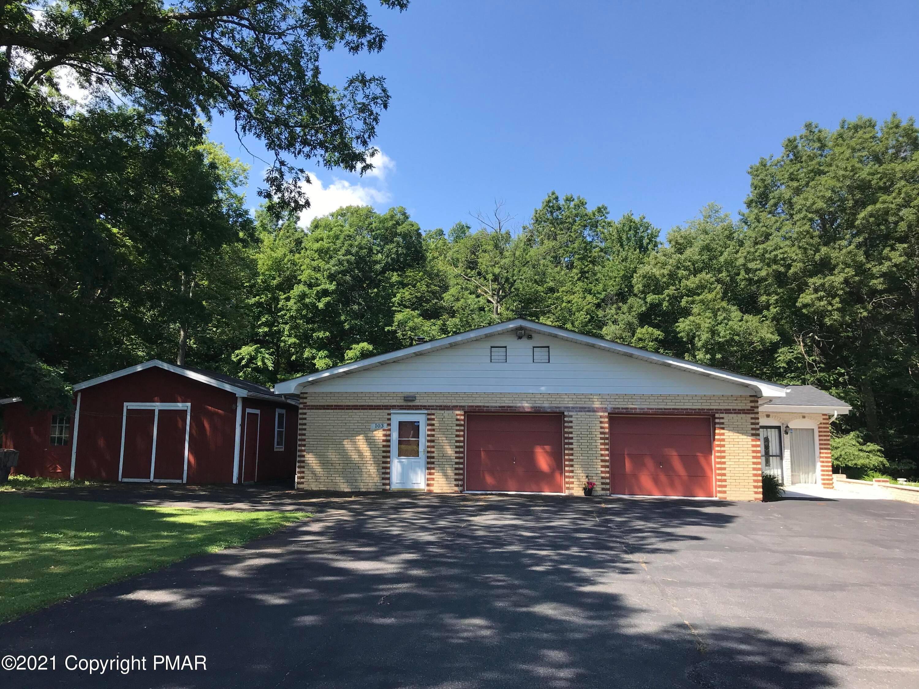 1.6 acres in Carbon County, Pennsylvania