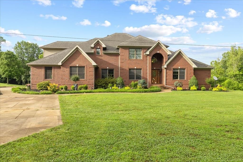 28 acres in Daviess County, Kentucky