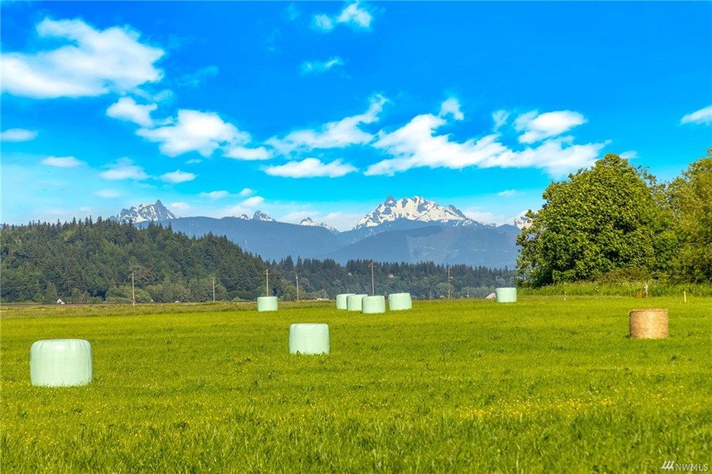 10 acres in Snohomish County, Washington