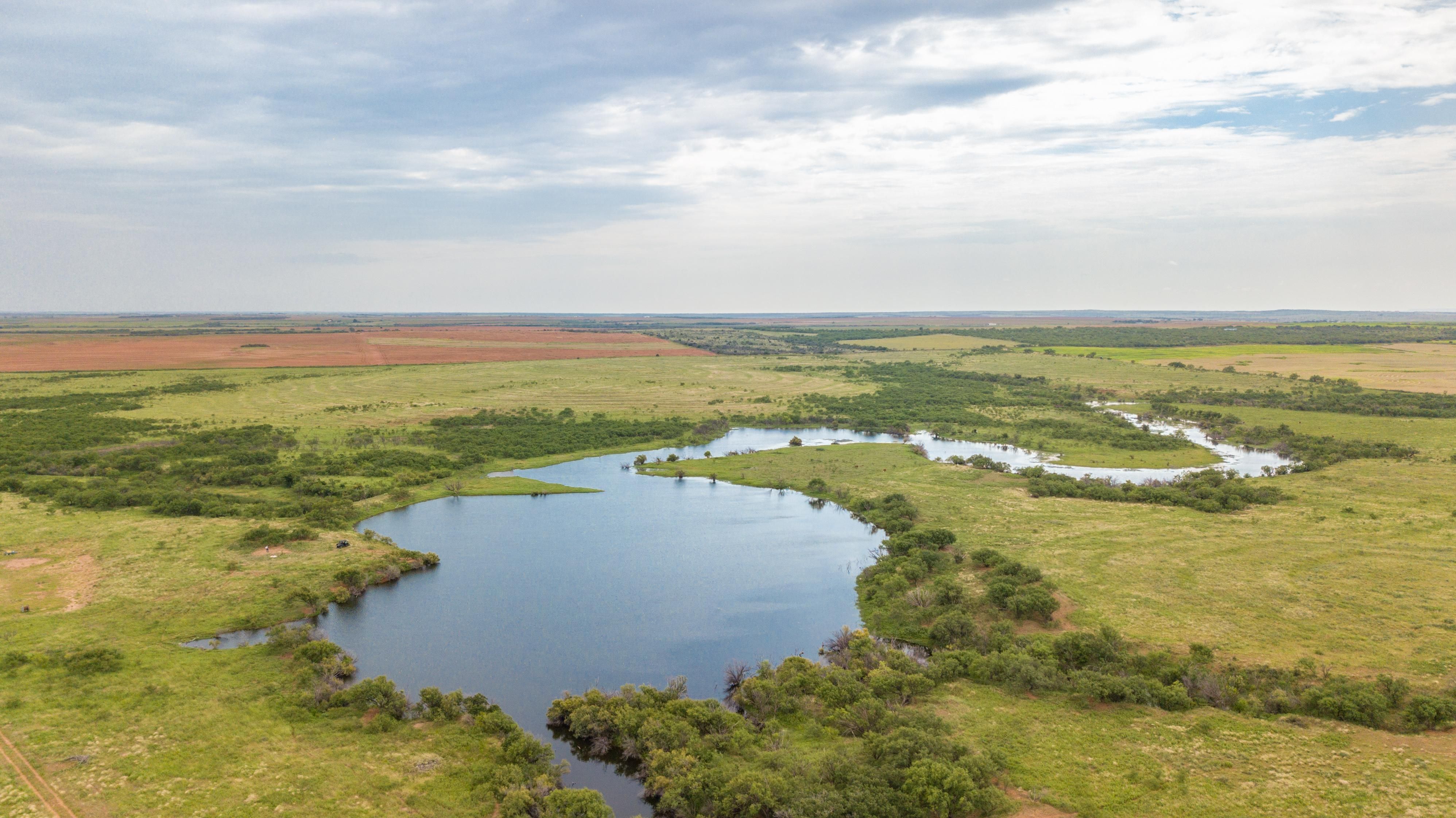 610 County Rd 427, Roby, TX 79543