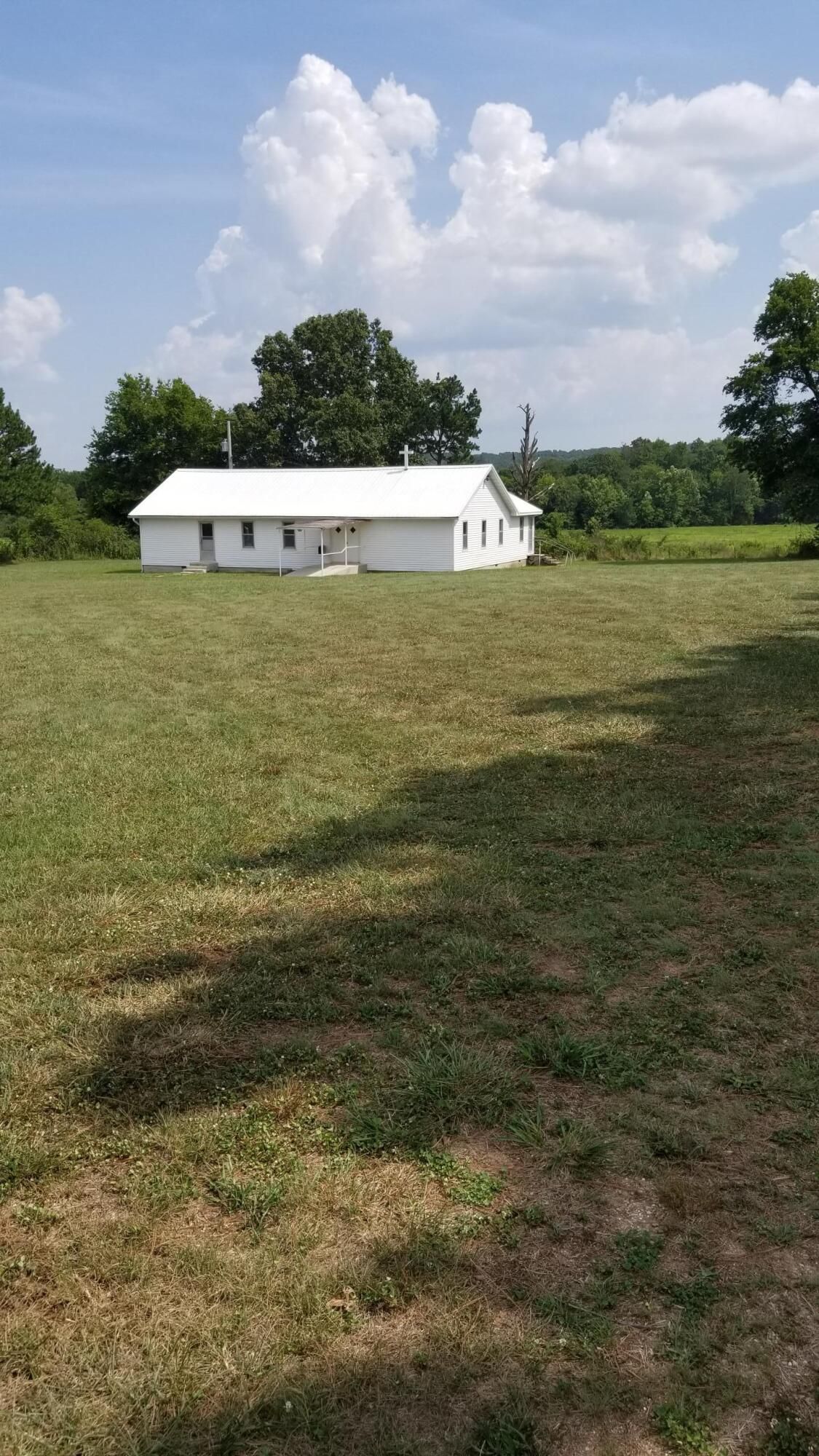 1.63 acres in Oregon County, Missouri