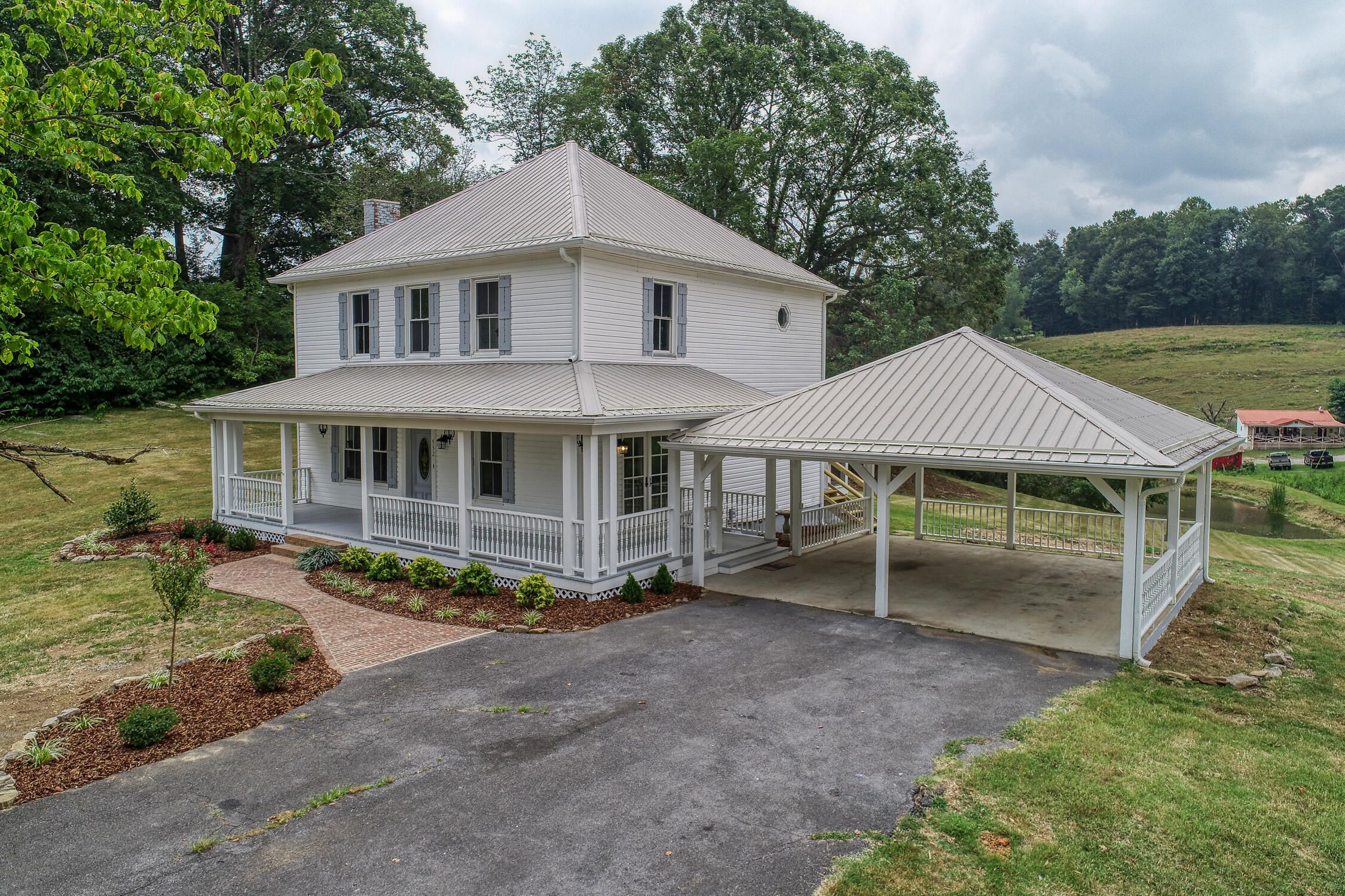 5 acres in Hawkins County, Tennessee