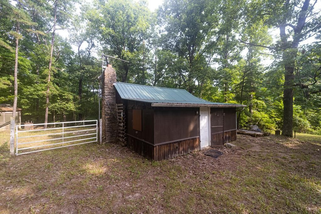 8 acres in Washington County, Missouri