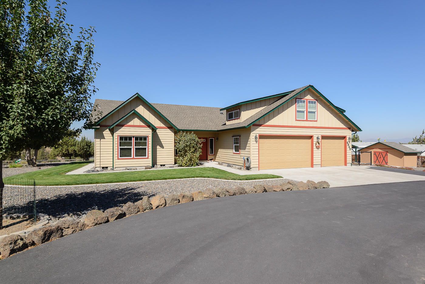 2 acres in Crook County, Oregon