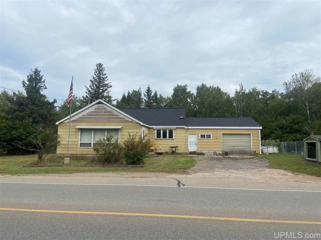 1.08 acres in Dickinson County, Michigan