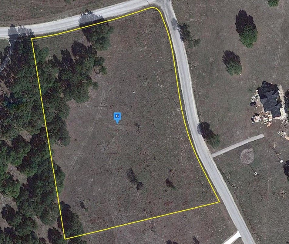 5 acres in Lampasas County, Texas