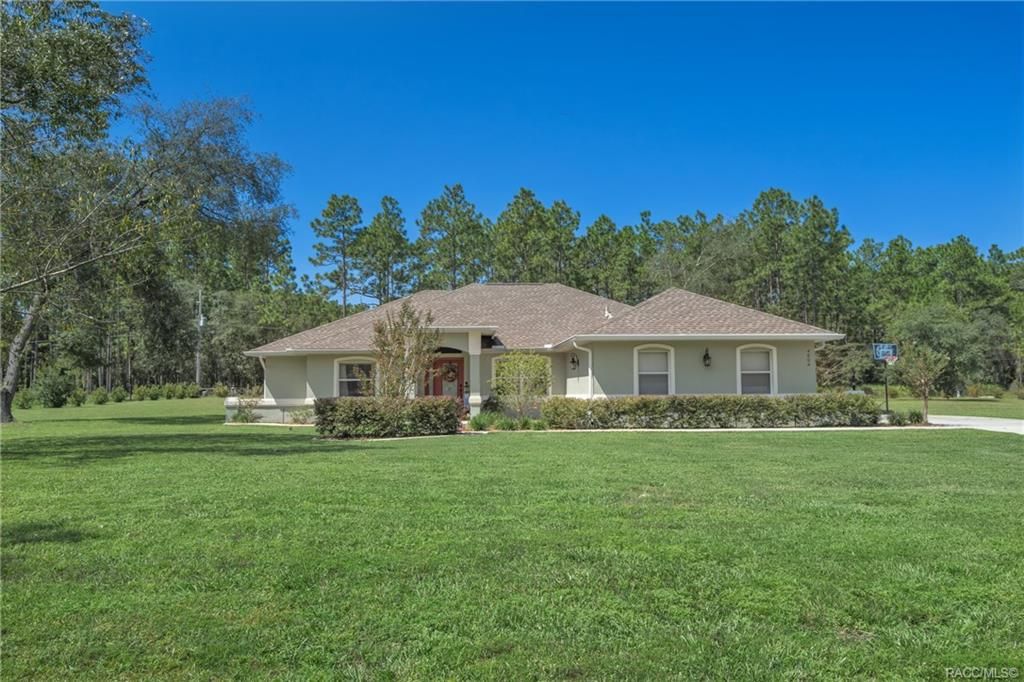 1.43 acres in Citrus County, Florida