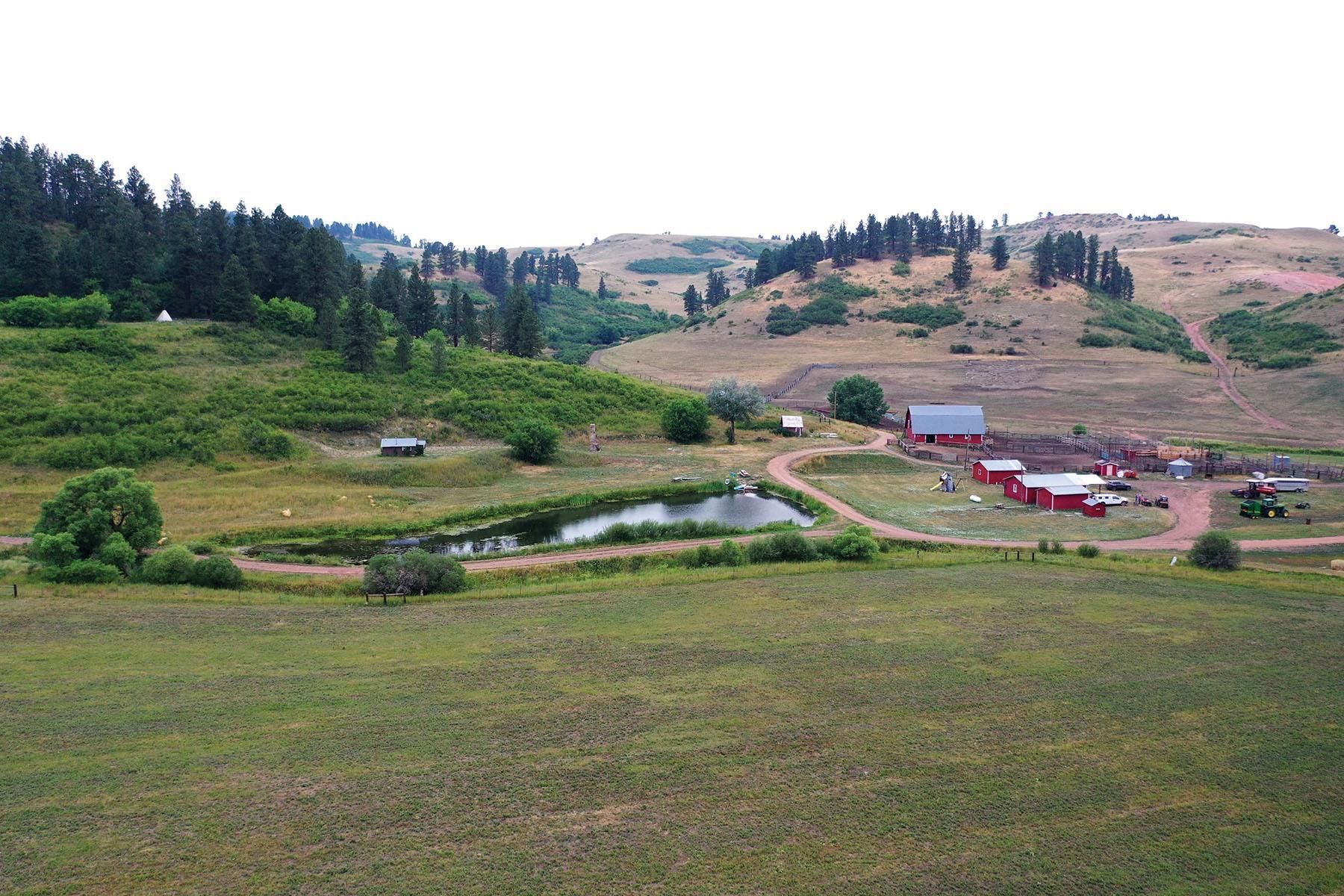 2,475 acres in Big Horn County, Montana