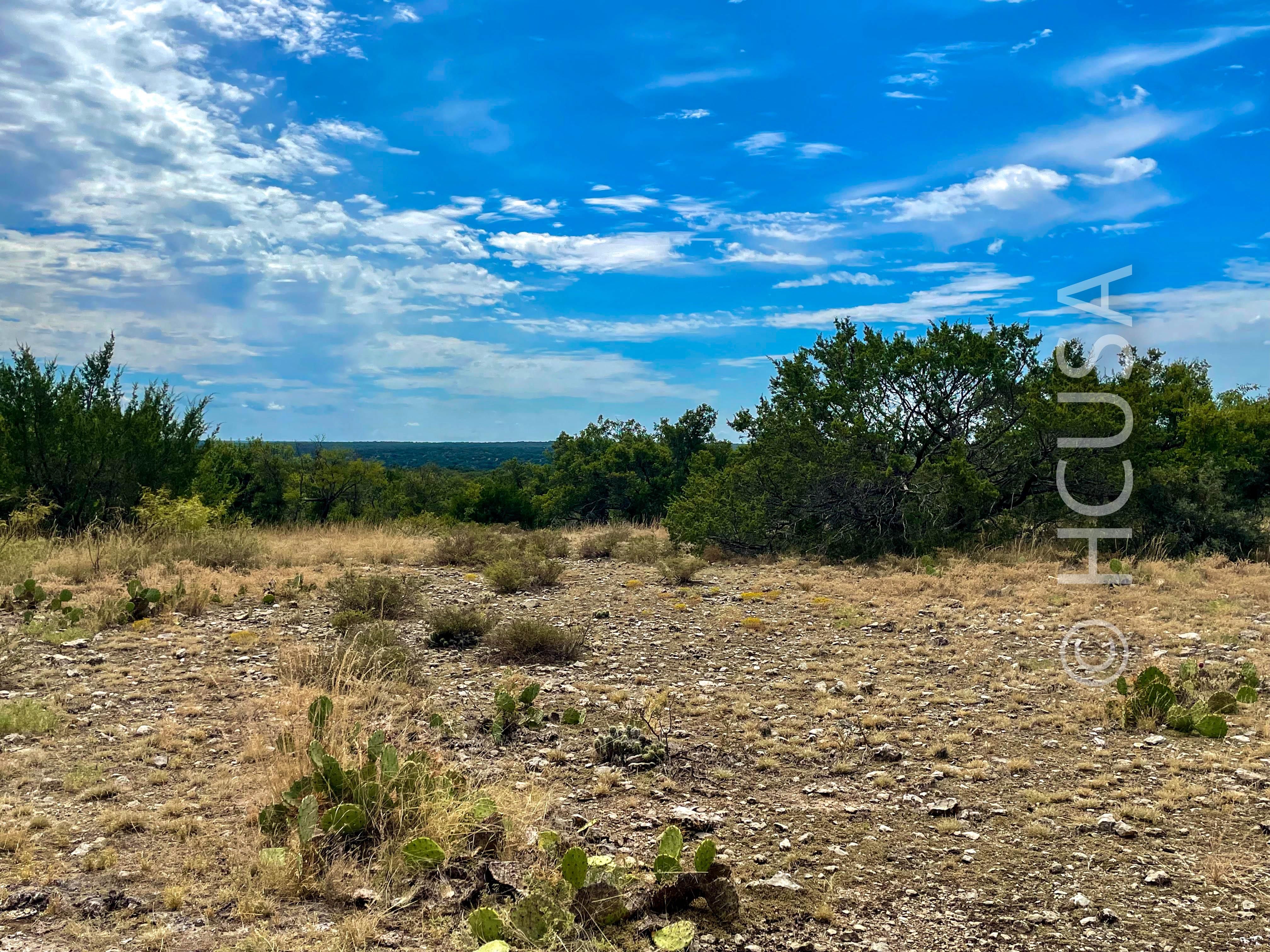 21 acres in Menard County, Texas