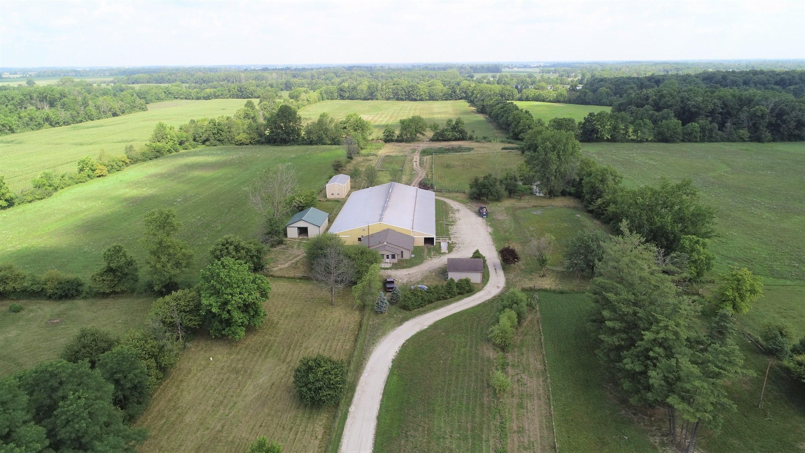 28-89-acres-in-delaware-county-indiana