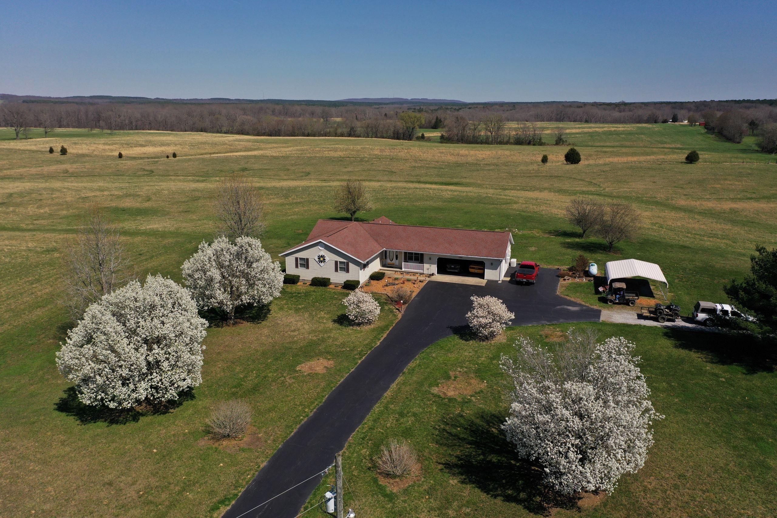 240 acres in Pope County, Illinois