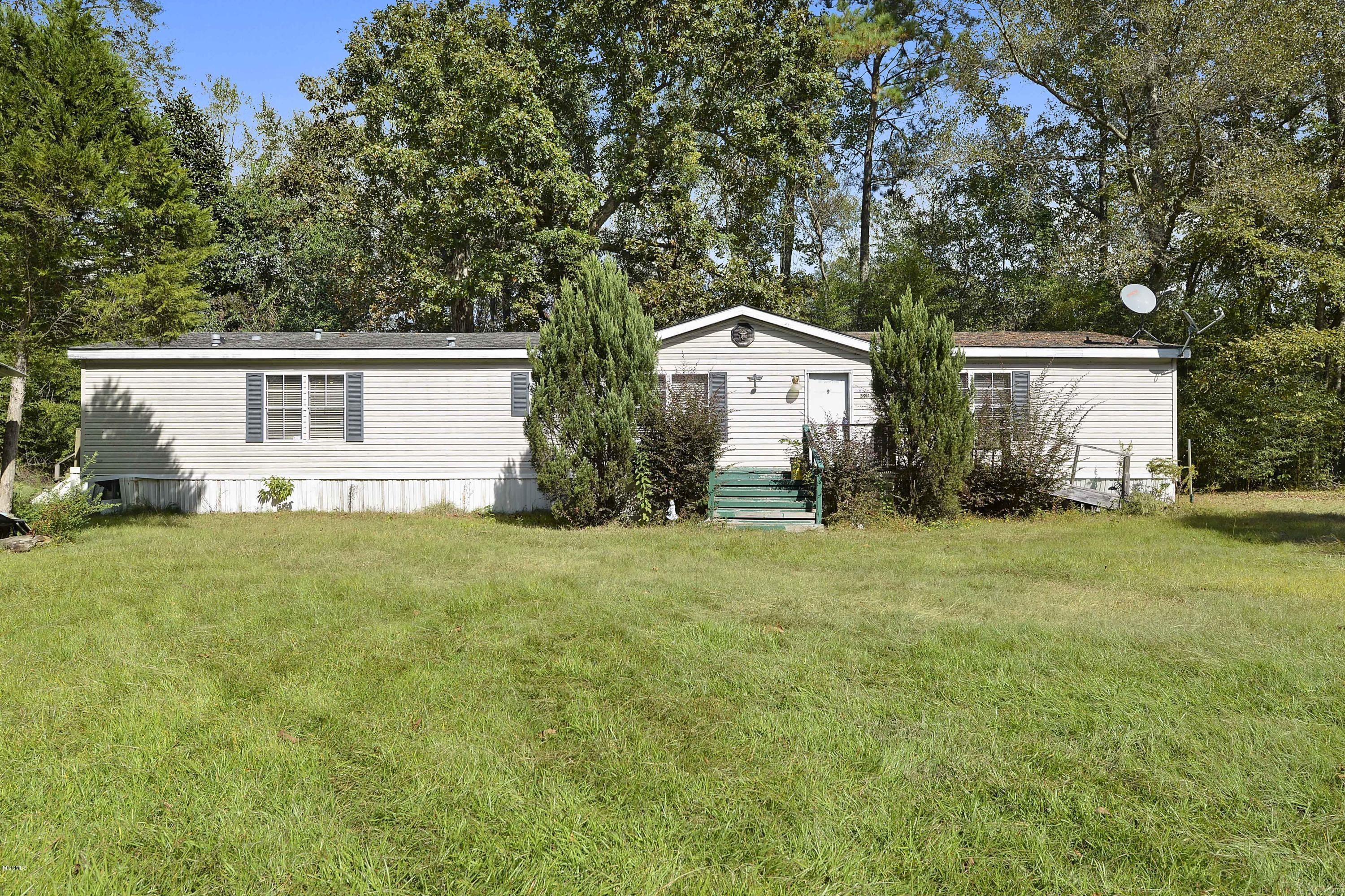1.5 acres in Stone County, Mississippi