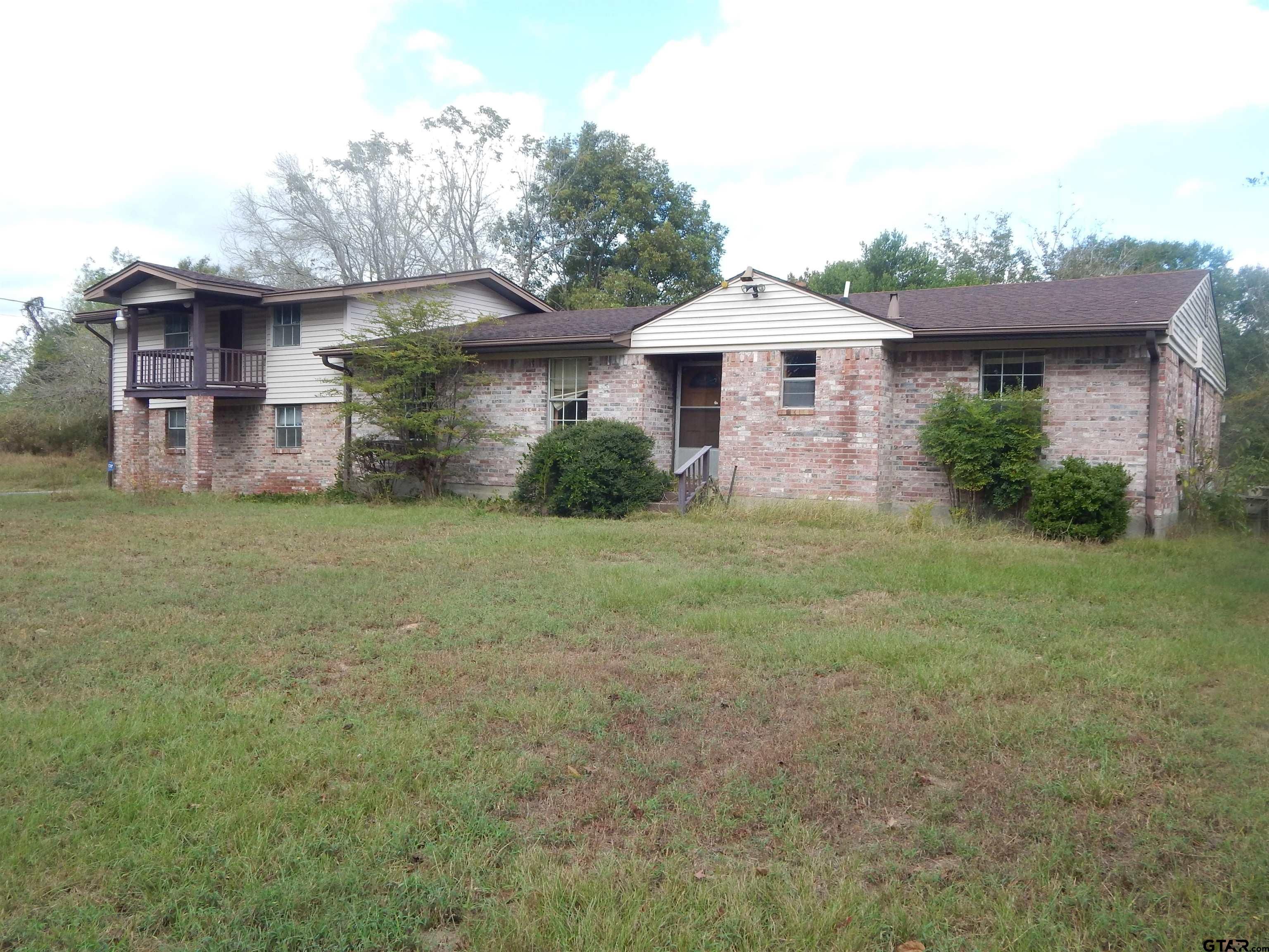 2 acres in Smith County, Texas