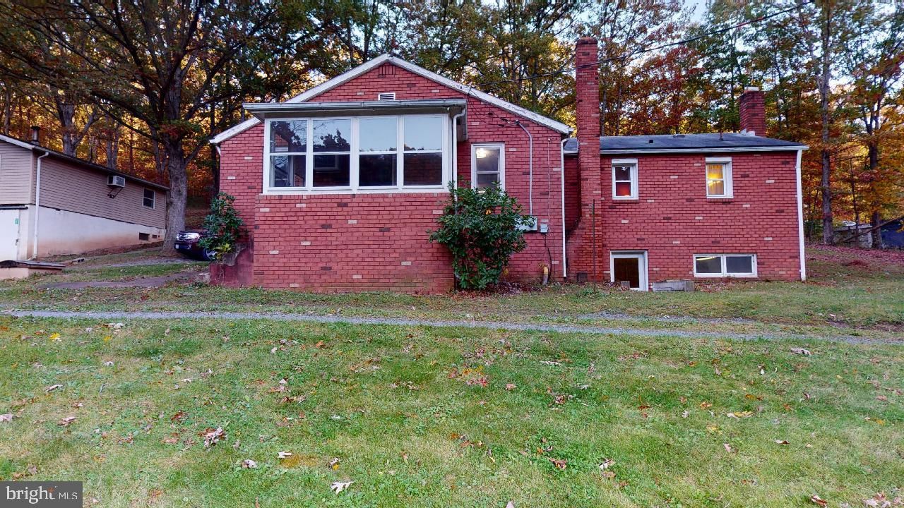 5.63 acres in Mineral County, West Virginia