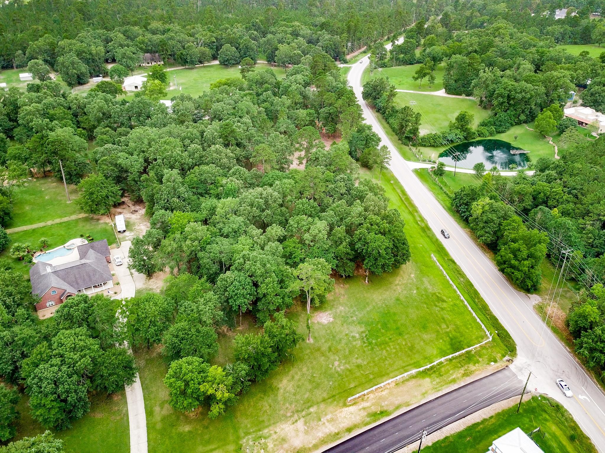 5.01 acres in Montgomery County, Texas