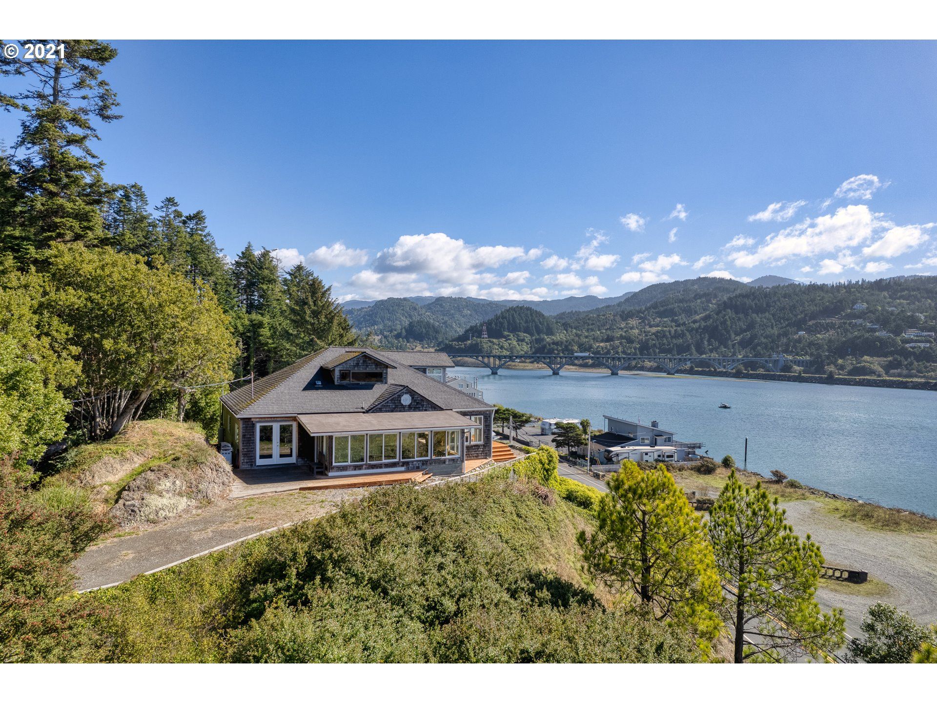 2-18-acres-in-curry-county-oregon