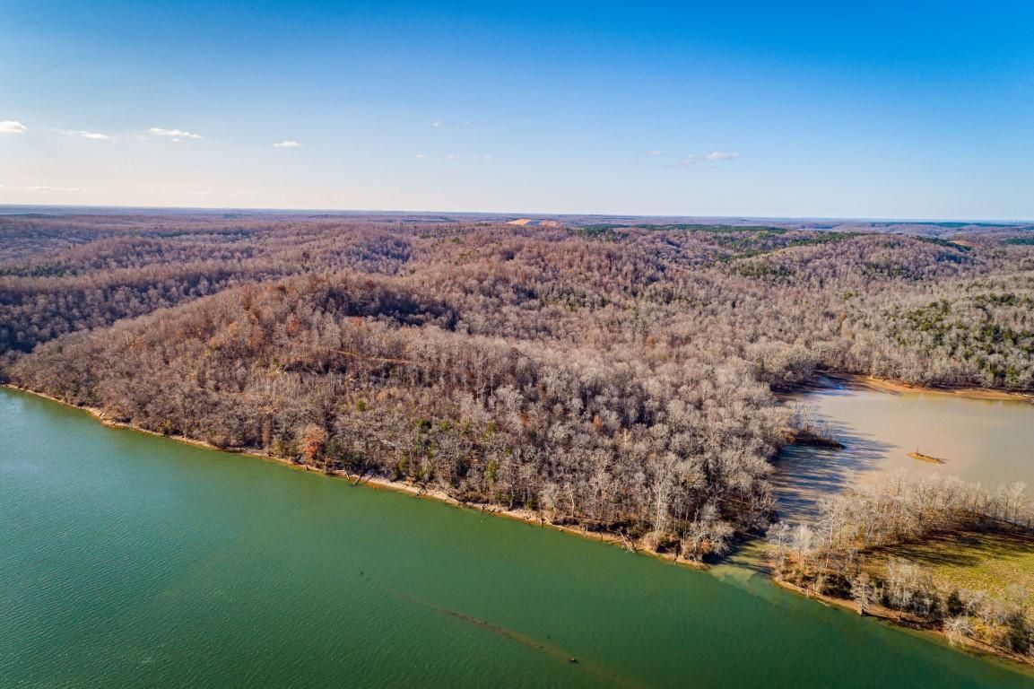 215.54 acres in Decatur County, Tennessee