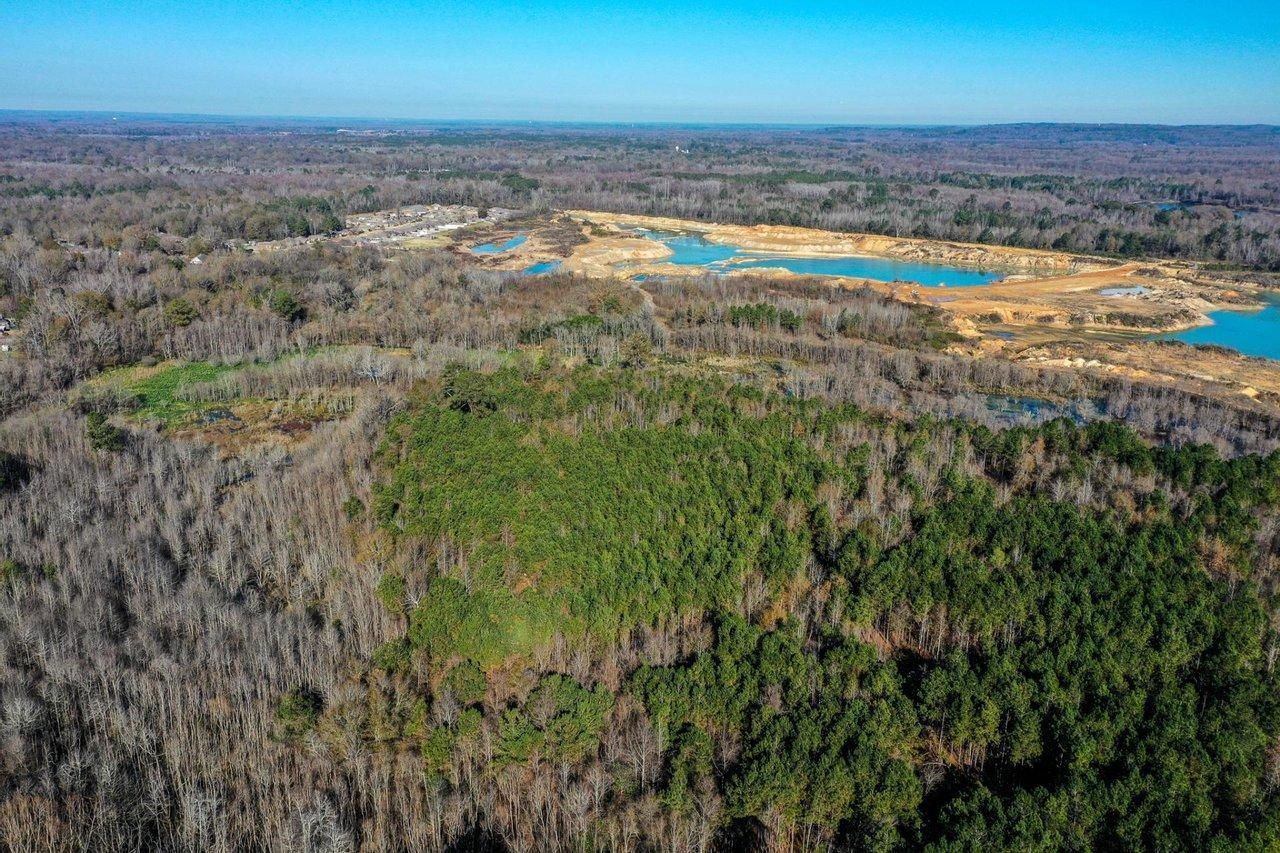 175 acres in Montgomery County, Alabama