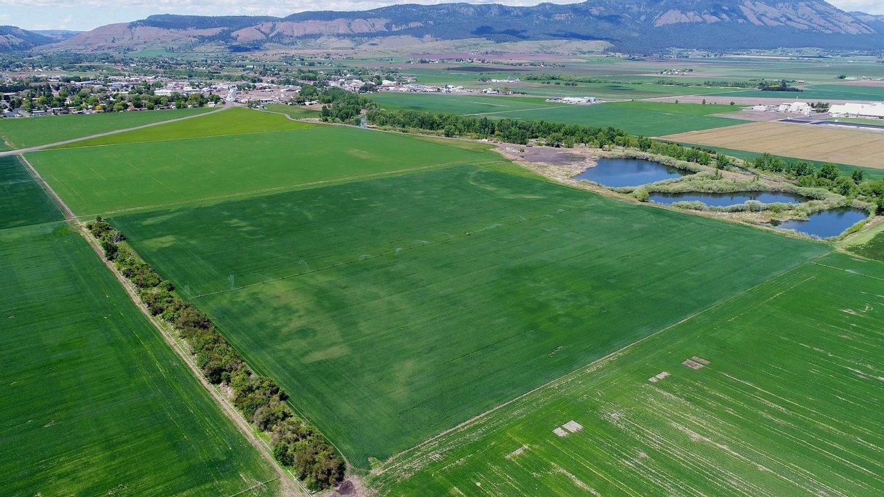 174 acres in Union County, Oregon