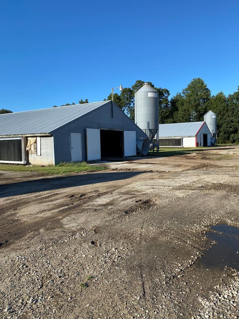 11 acres in County, Virginia