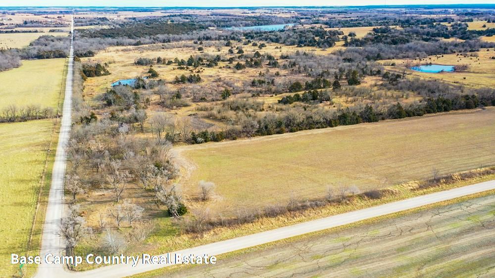 83 acres in Linn County, Kansas