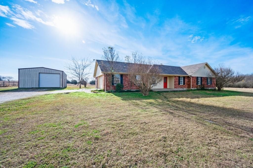 5 acres in McLennan County, Texas