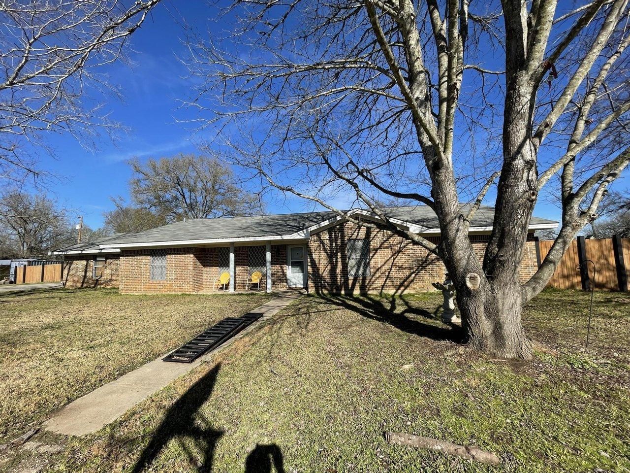 0.86 acres in Leon County, Texas