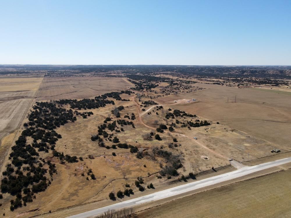 320 acres in Blaine County, Oklahoma