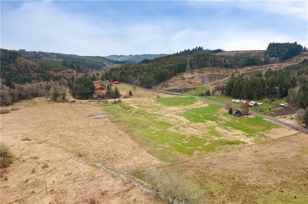 27.05 acres in Lewis County, Washington