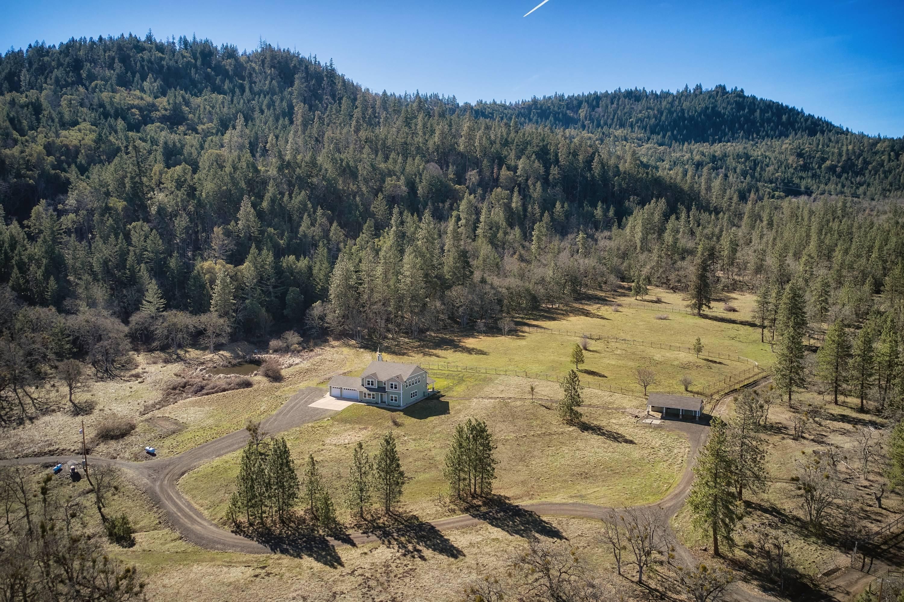 1,876 acres in Jackson County, Oregon