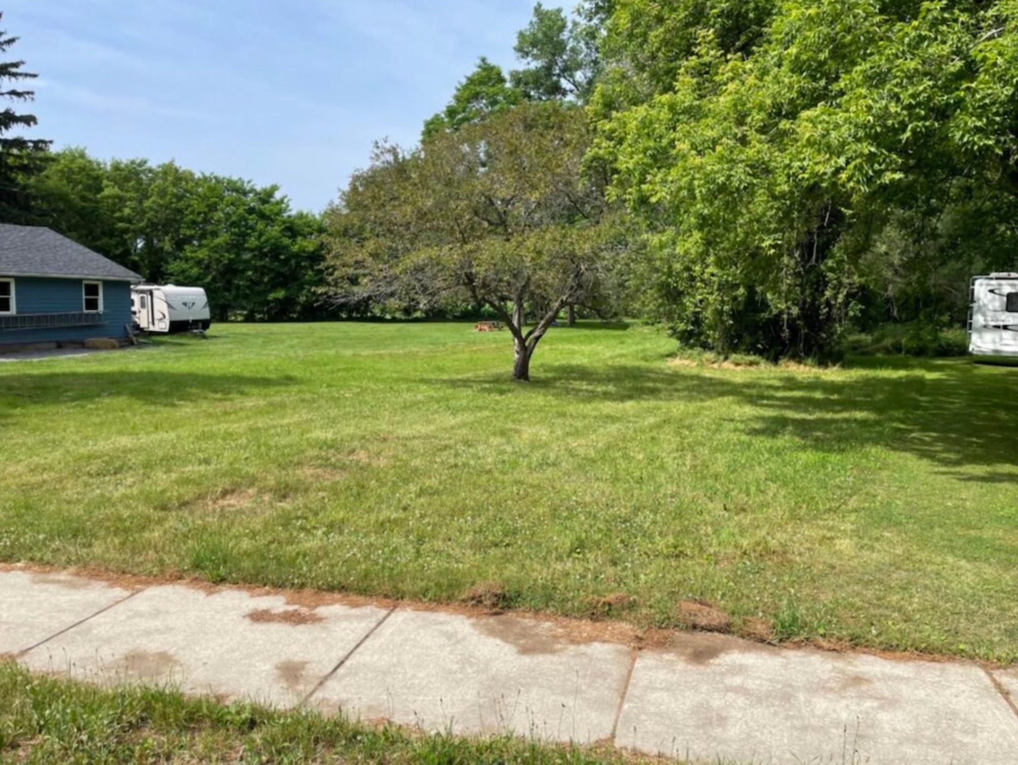 1.25 acres in Wyoming County, New York