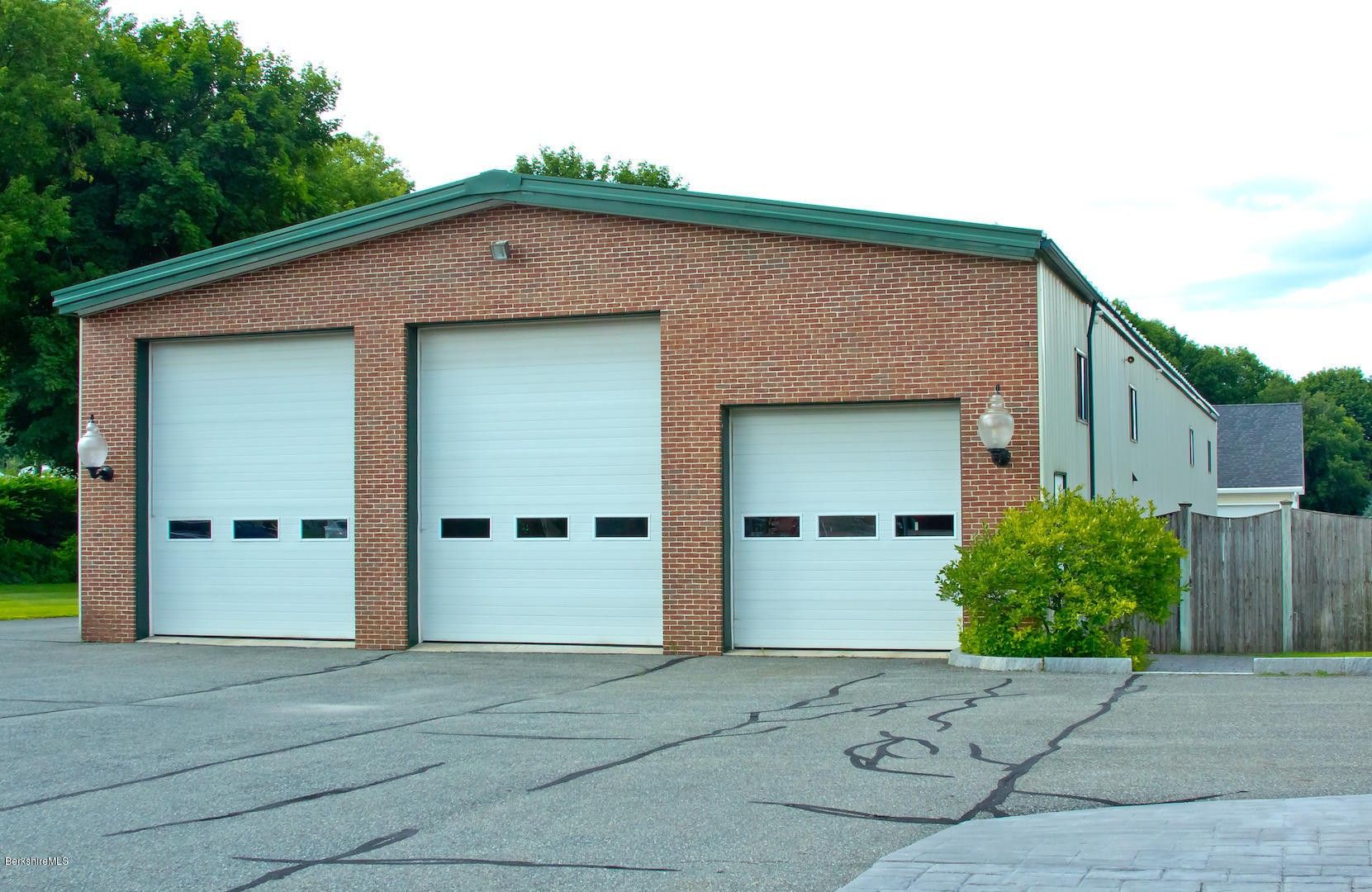 2.54 acres in Berkshire County, Massachusetts