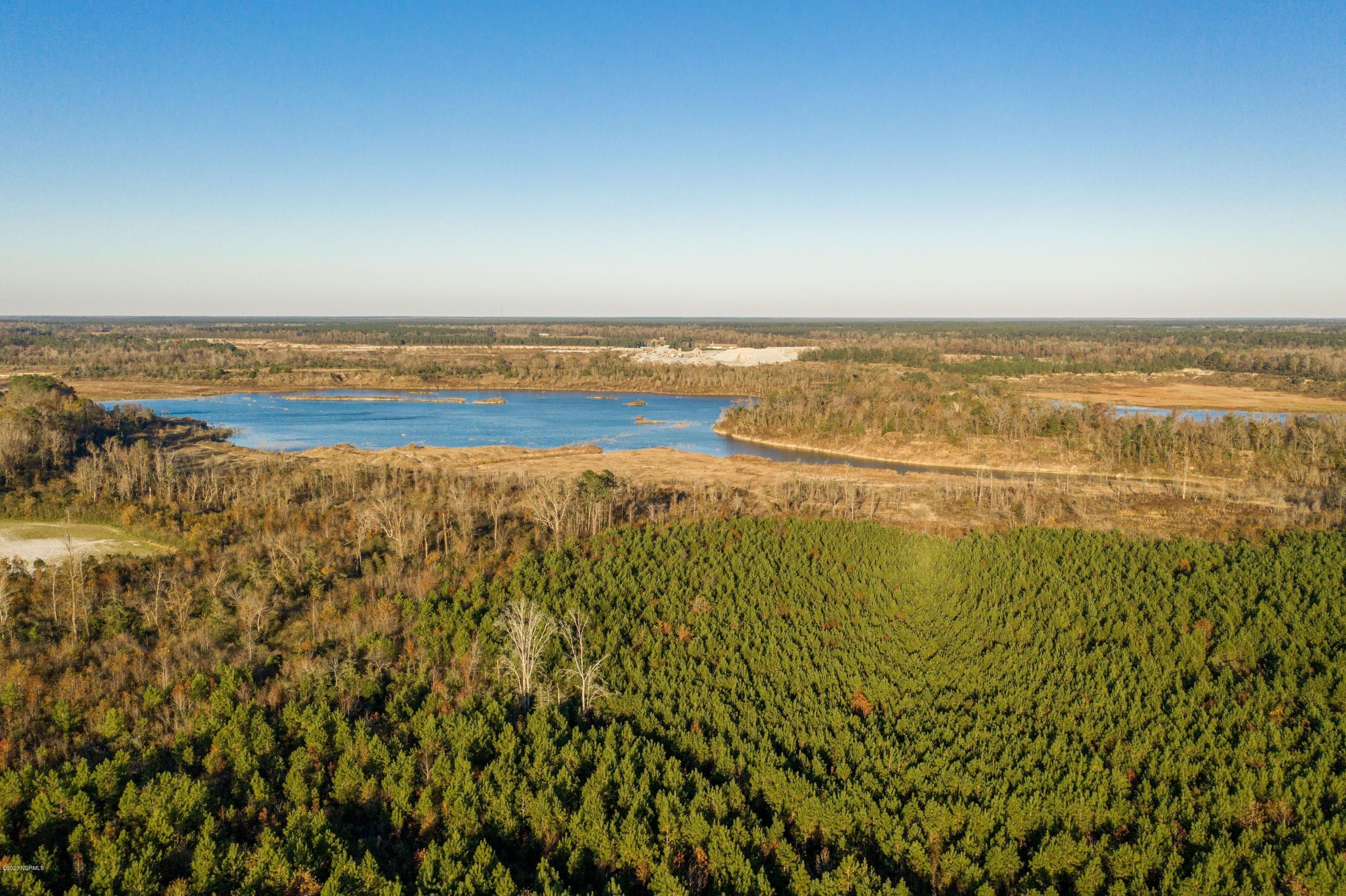 477 acres in Onslow County, North Carolina
