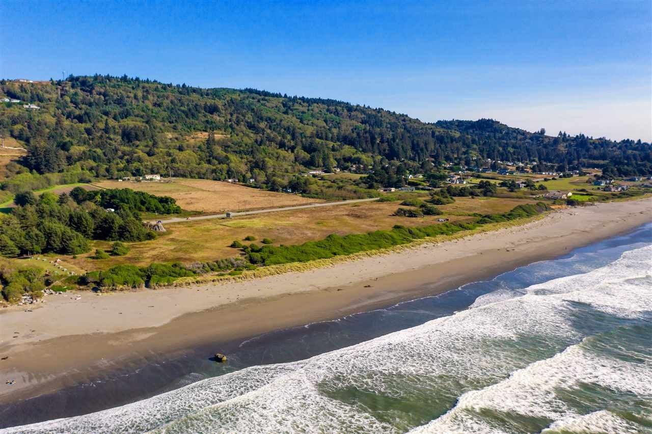 24 acres in Del Norte County, California
