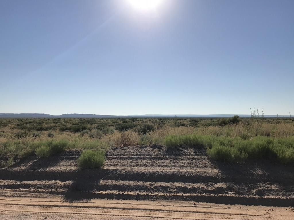 40 acres in El Paso County, Texas