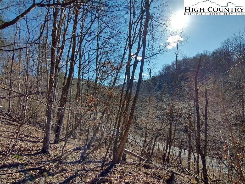 2 acres in Avery County, North Carolina