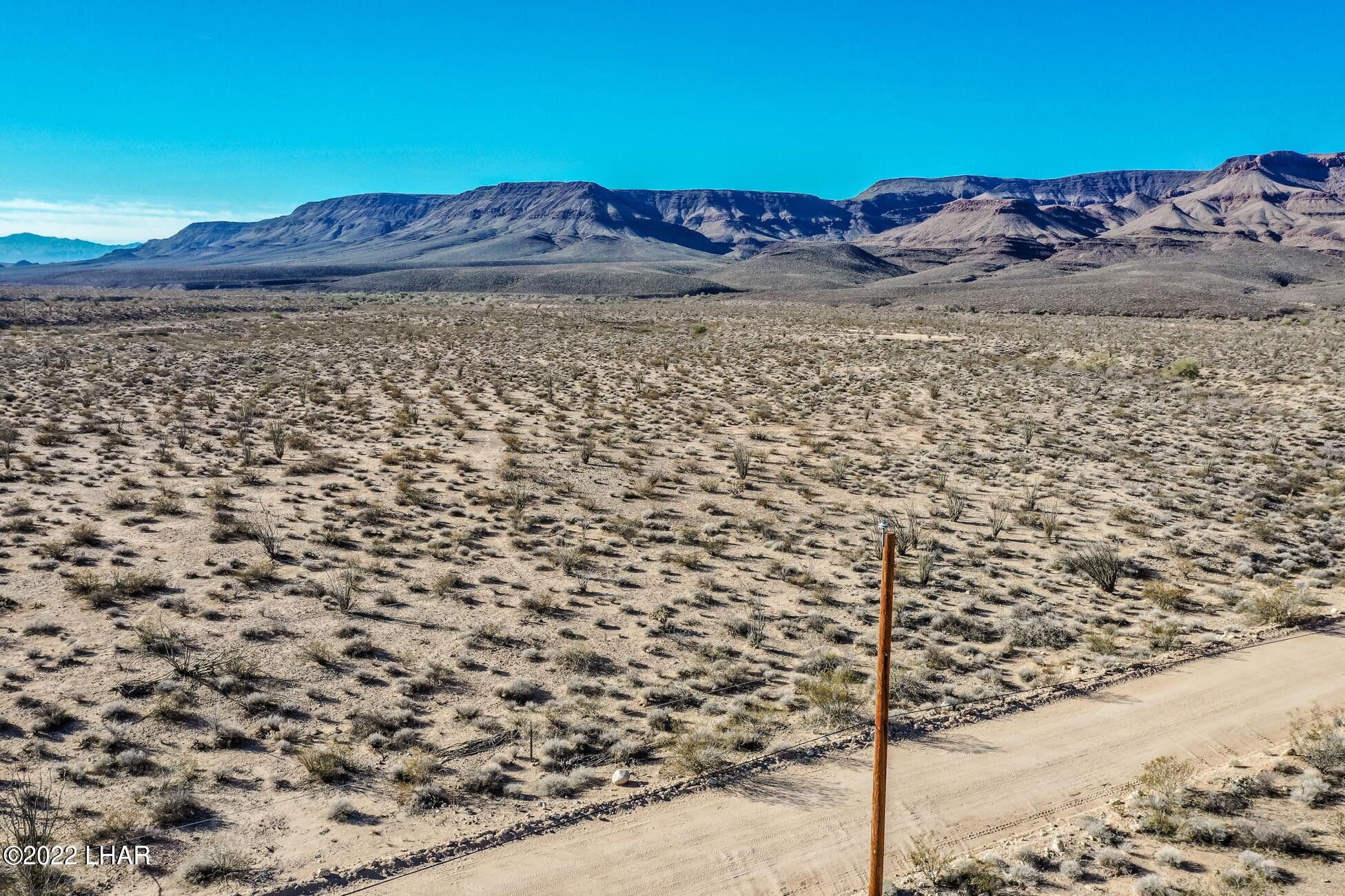 2.15 acres in Mohave County, Arizona