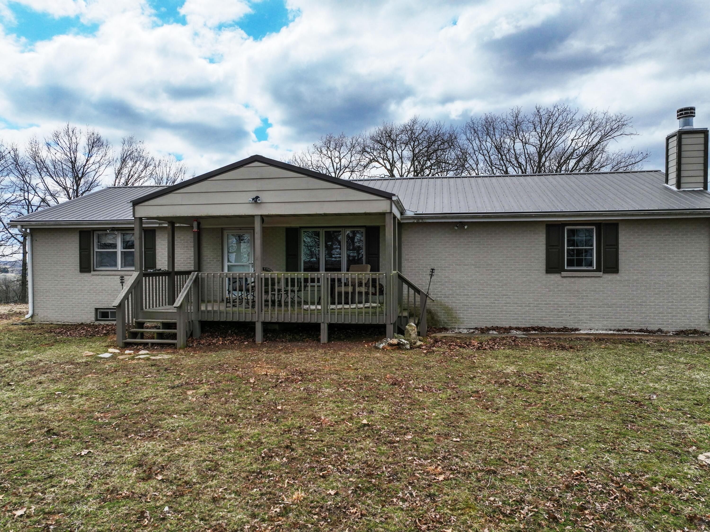 194 acres in Douglas County, Missouri