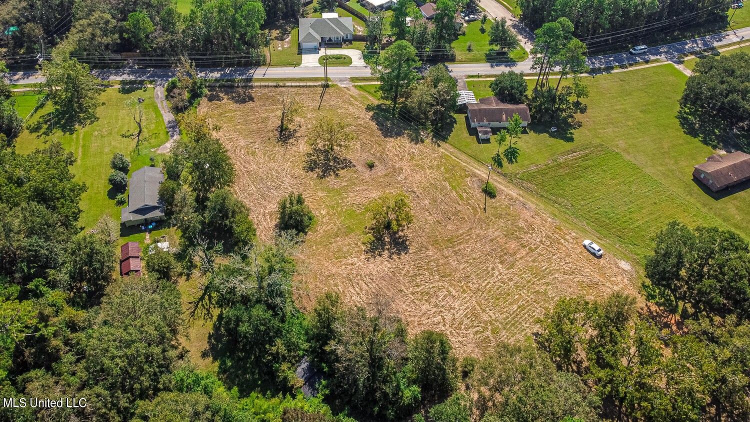 12.8 acres in Jackson County, Mississippi