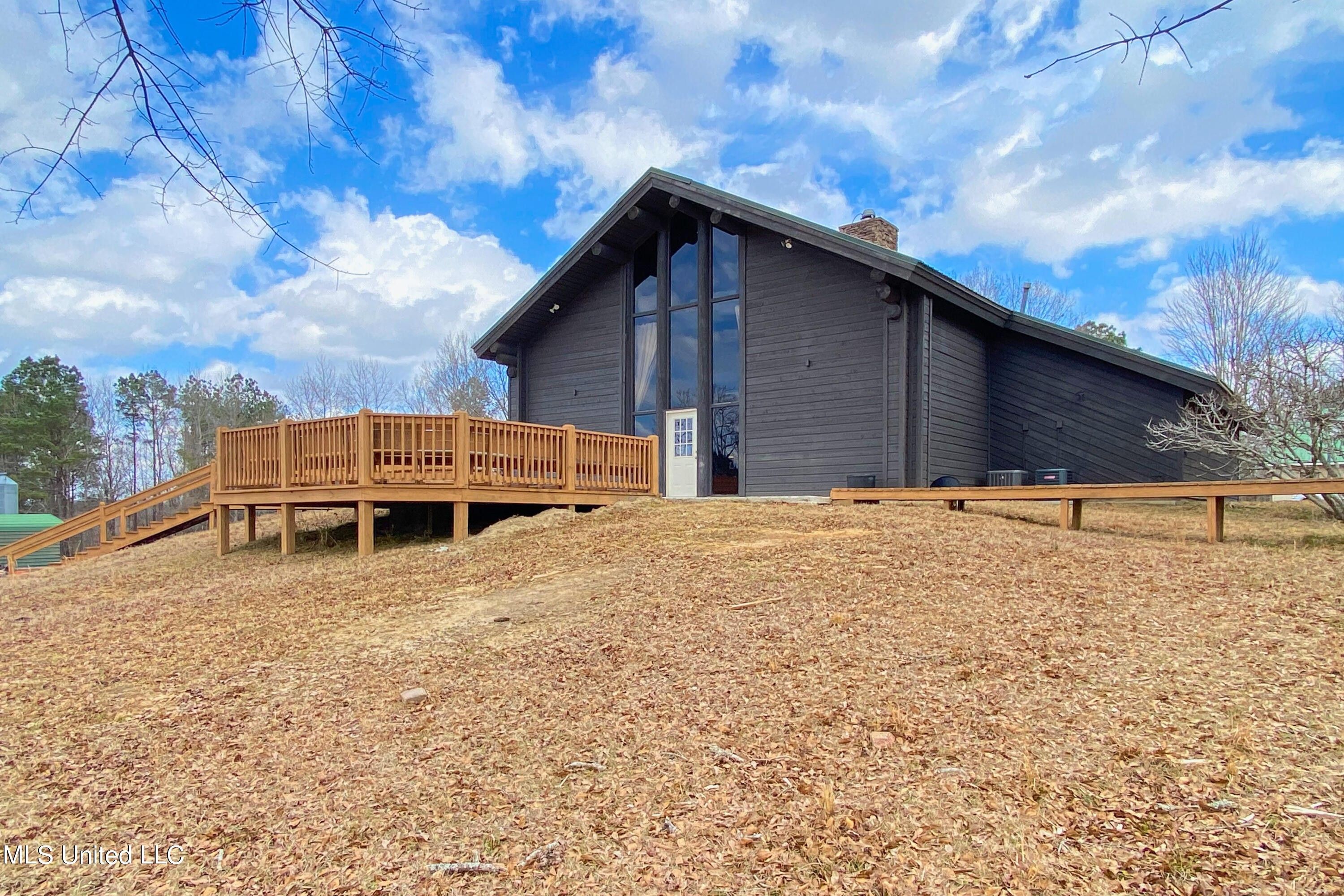 457 acres in Simpson County, Mississippi