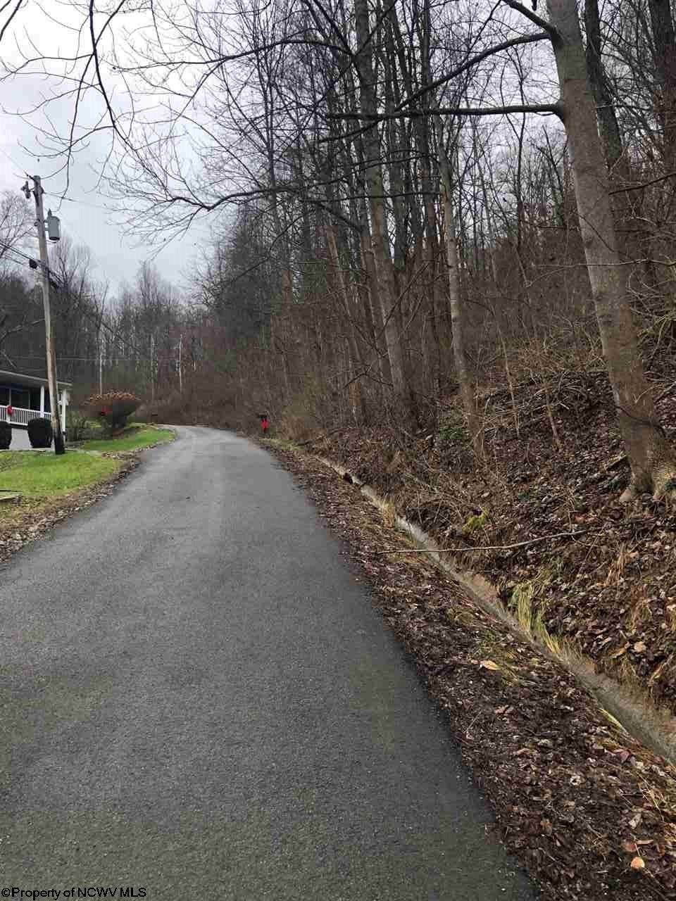 7.64 acres in Barbour County, West Virginia