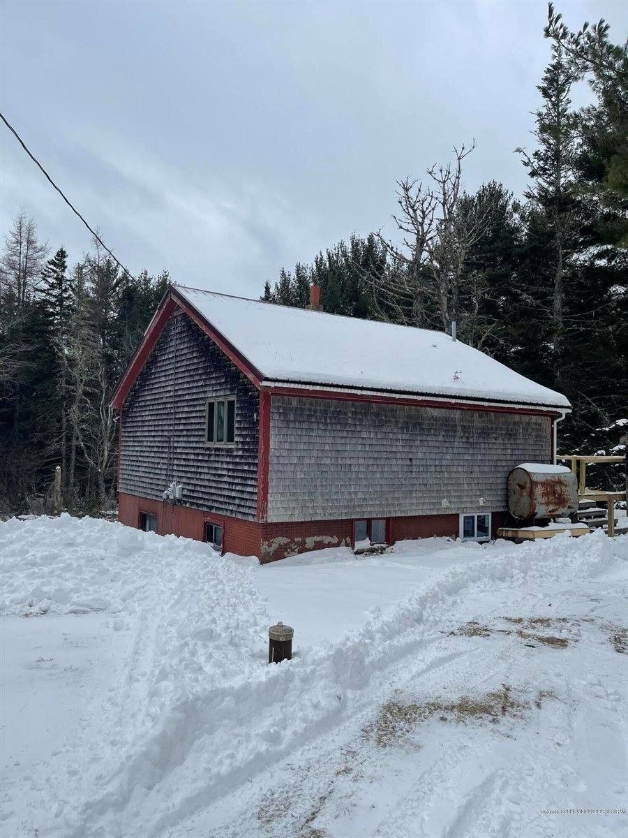 2.3 acres in Washington County, Maine