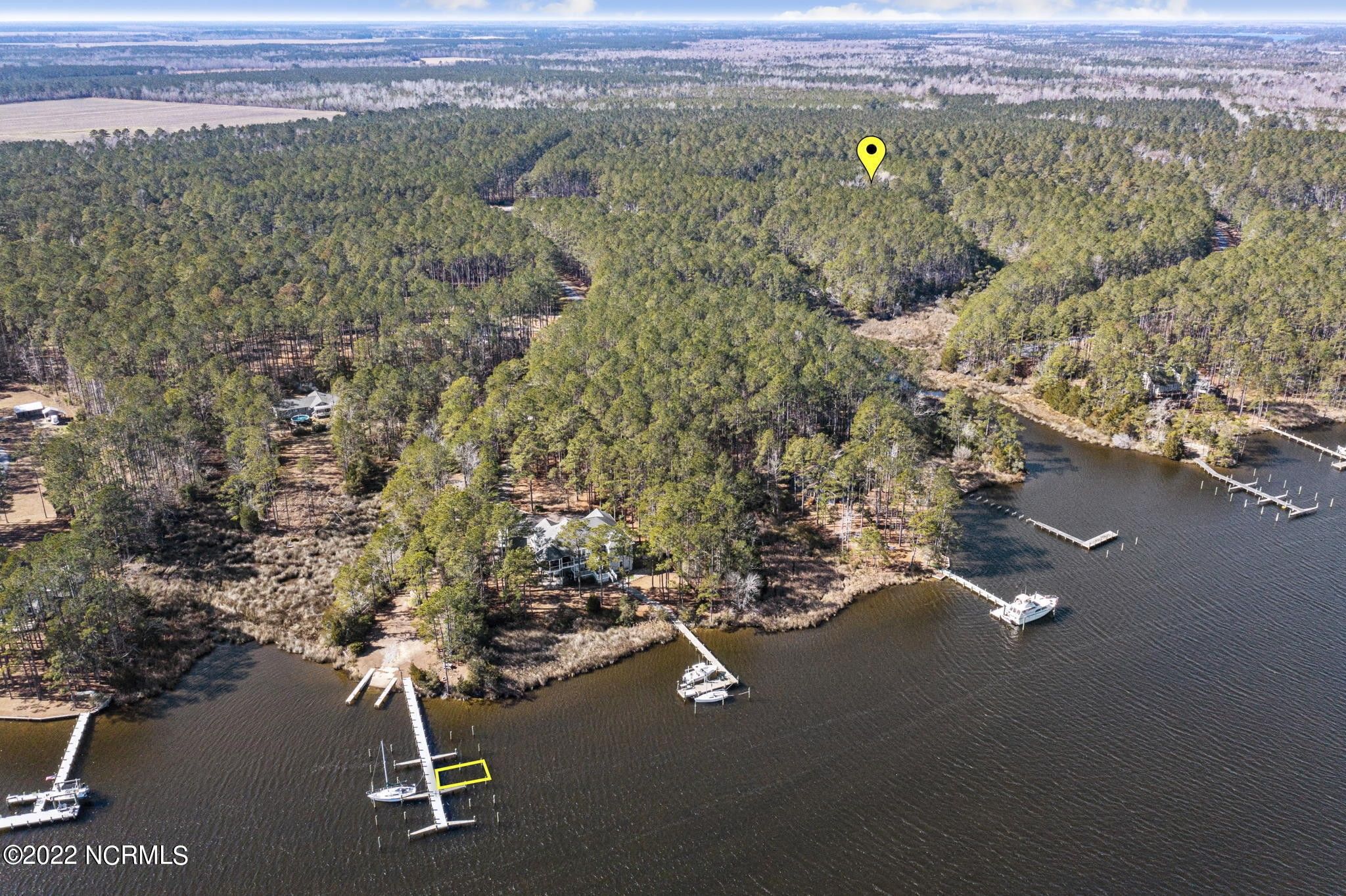 2.75 acres in Pamlico County, North Carolina